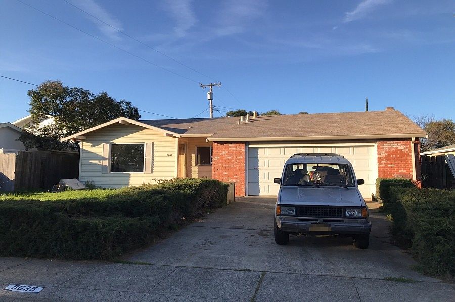 1st image of 9635 Tanglewood Cir