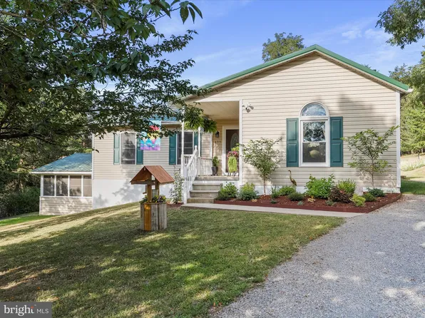 177 Walnut Ridge Rd, Keyser, WV 26726