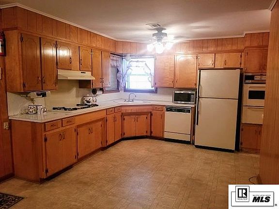 5th image of 9120 Beechwood Dr