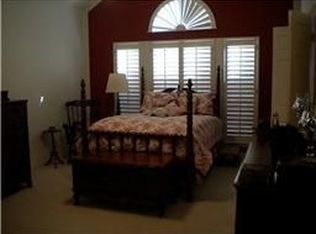 6625 Queensclub Dr, Houston, TX 77069