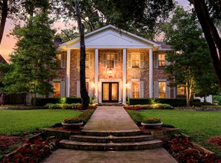 12802 Raven Tree Dr, Cypress, TX 77429