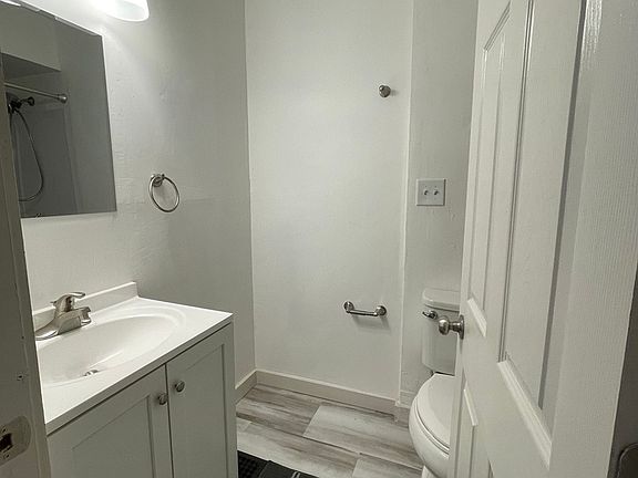 5th image of 371 N Center Ave