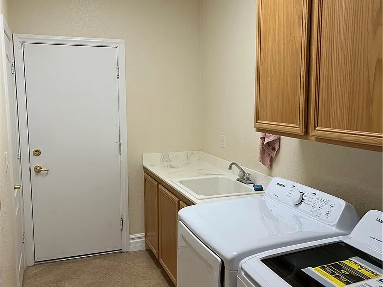 2937 Copper Beach Ct — Photo 5