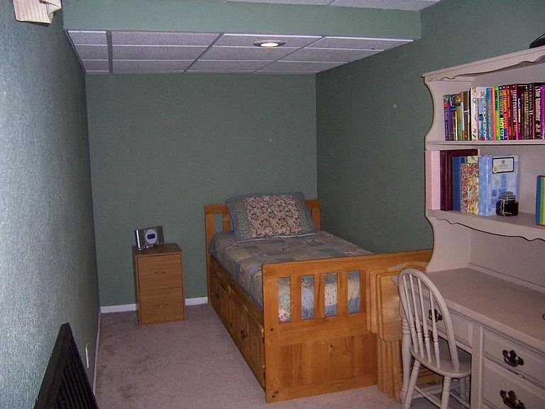 N60W23856 Butternut Ln — Photo 16
