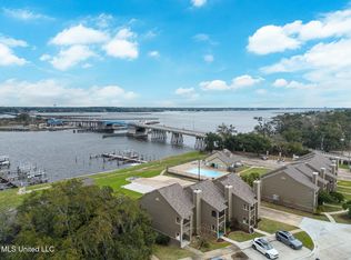 495 Popps Ferry Rd APT 16, Biloxi, MS 39531