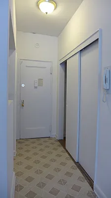 Rented by (Legacy) NY Quality Living Uptown | media 6