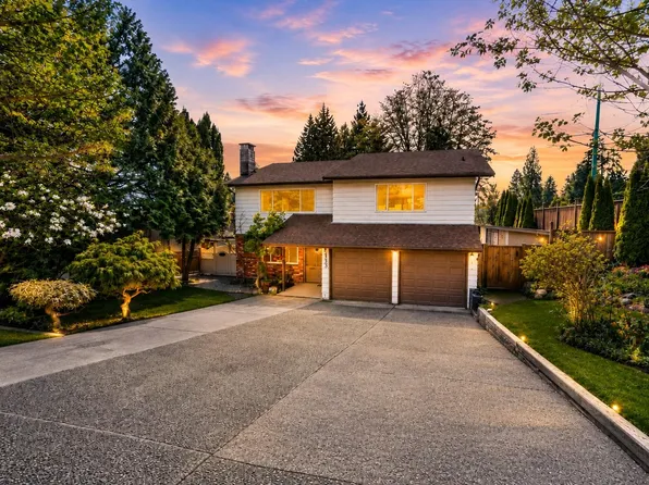 2333 Kirkstone Rd, North Vancouver, BC V7J 3M1