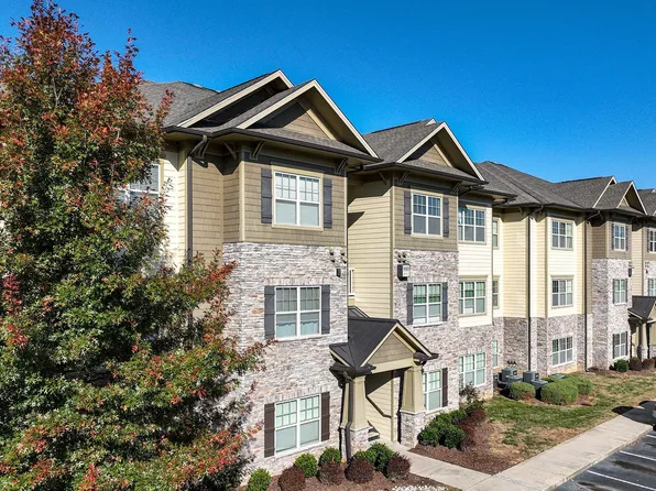 The Reserve at Johnson City Apartments