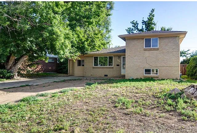 1st image of 4205 Moorhead Ave