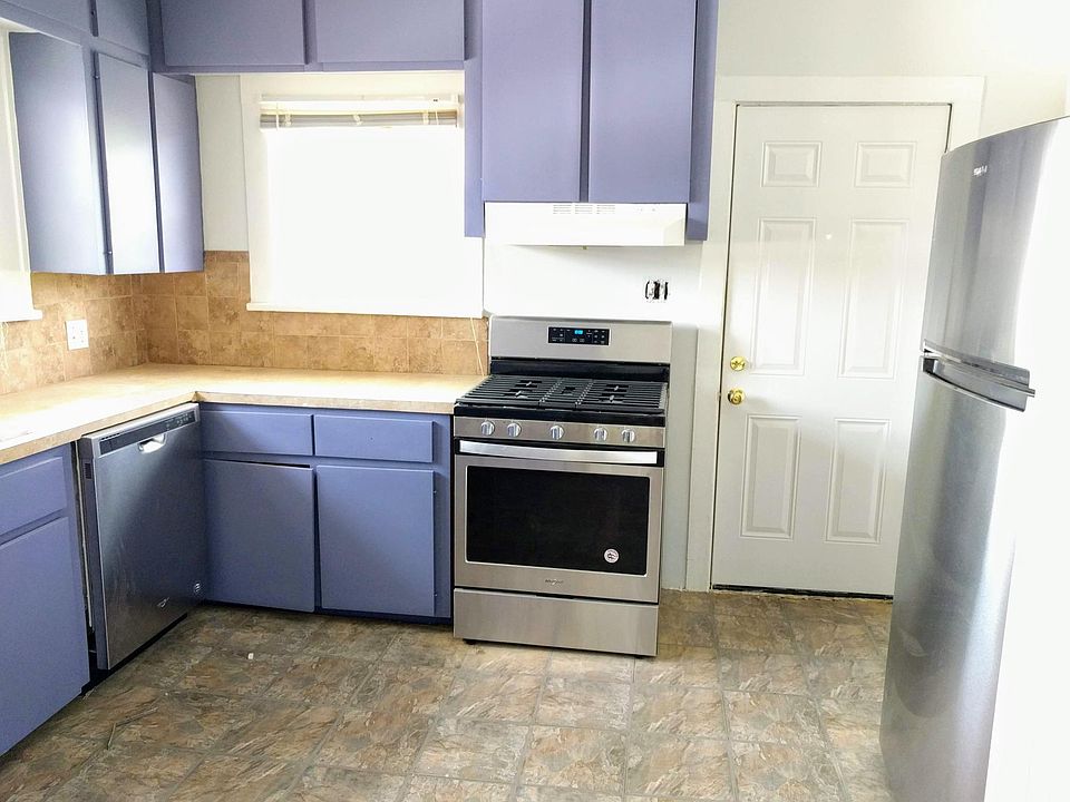 Kitchen with Stainless Steel Appliances