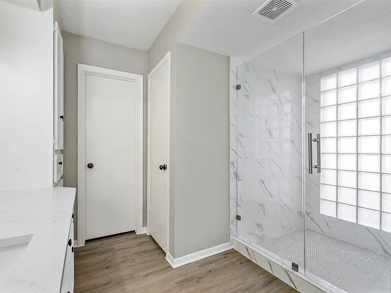 4106 Cypress Hill Dr — Photo 22