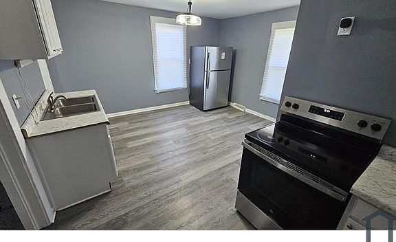 2nd image of 1089 E 66th St #Up