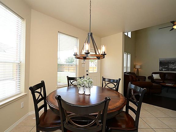 3rd image of 5002 Hearth Hollow Ln
