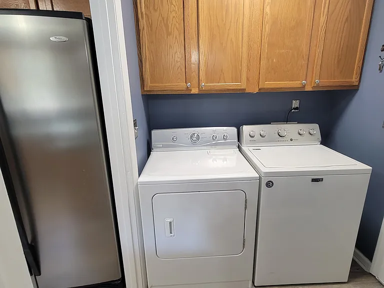 6107 Colchester Ln — Photo 11