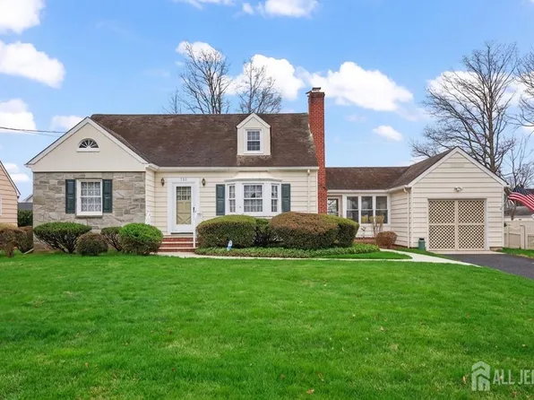 733 3rd St, Dunellen, NJ 08812