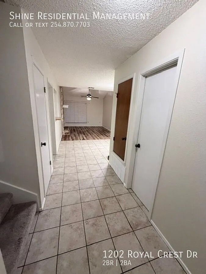 Charming, well-established townhomes with convenient, well-kept, and pet-friendly neighborhood. C... — Photo 4