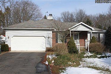 3rd image of 1221 Gardner Blvd