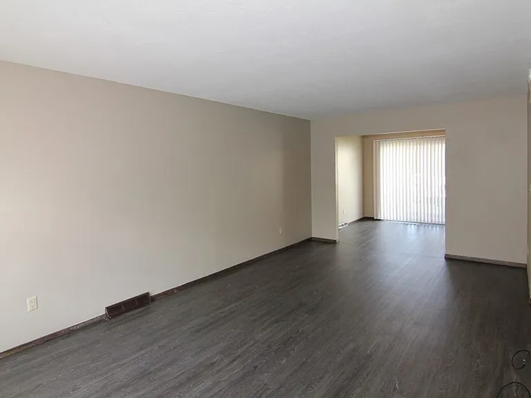 2 Bedroom Townhomes — Photo 4