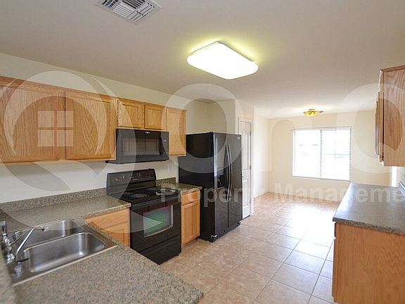 3rd image of 20613 N Ancon Ave