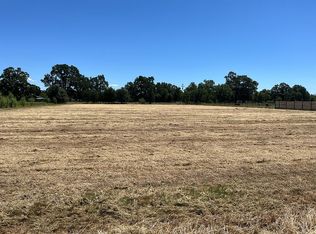 Sleeping Bull Ln, Cottonwood, CA 96022