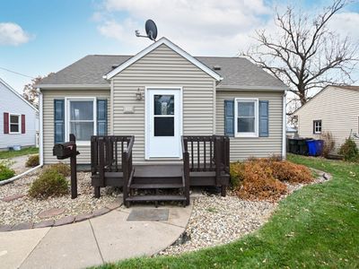 410 20th St NW, Cedar Rapids, IA, 52405