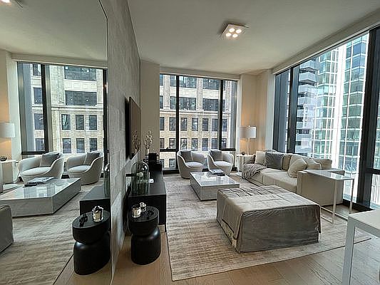 5th image of 277 5th Ave #17B