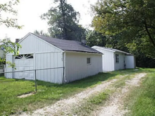 7109 W 128th Ave, Cedar Lake, IN 46303