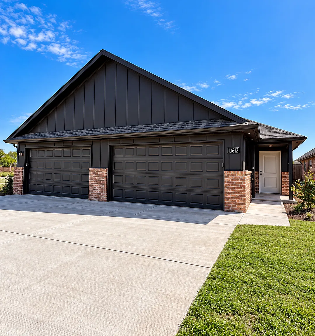 3 bed, 1200 sqft, $1,545 — Photo 1