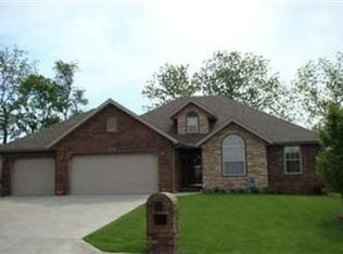 670 Greer Ave, Nixa, MO 65714