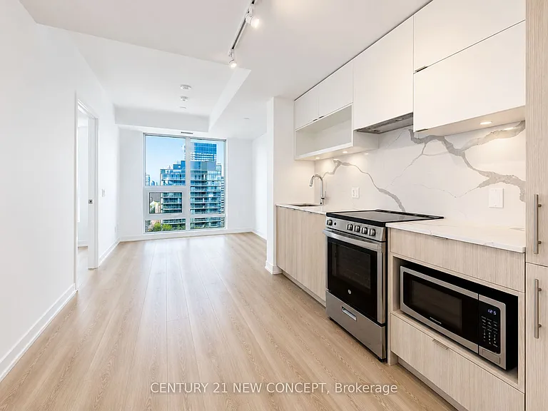 100 Queen St E #3608 — Photo 7