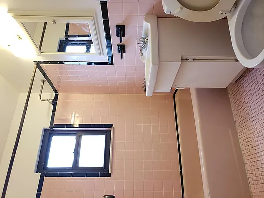 Rented by NOVELTY HOMES LLC | media 25