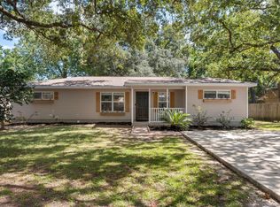 1011 Gloria Ave, Fort Walton Beach, FL 32547