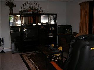2nd image of 1462 Las Lomas