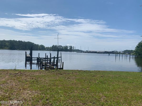 Waterfront - Washington NC Waterfront Homes For Sale - 29 Homes | Zillow