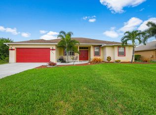 662 SW Sardinia Ave, Port Saint Lucie, FL 34953