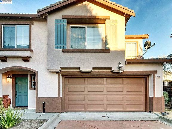 2nd image of 814 Poppy Ct