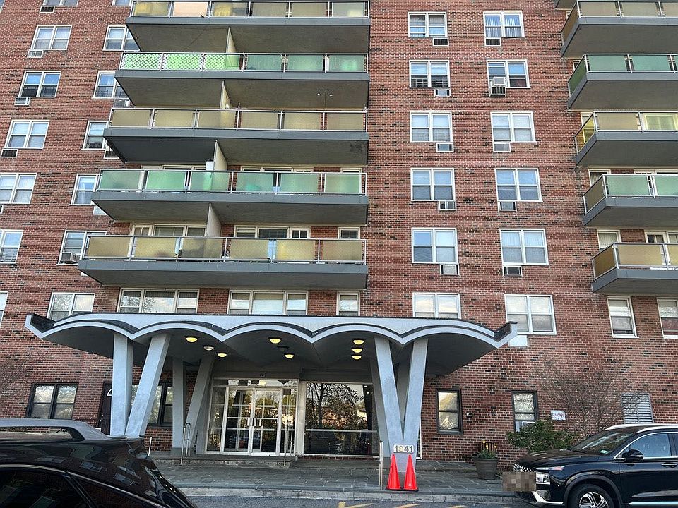 1st image of 1841 Central Park Ave