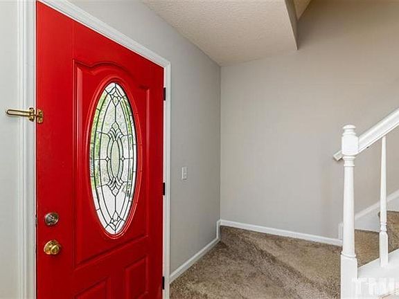 3rd image of 112 Kronos Ln