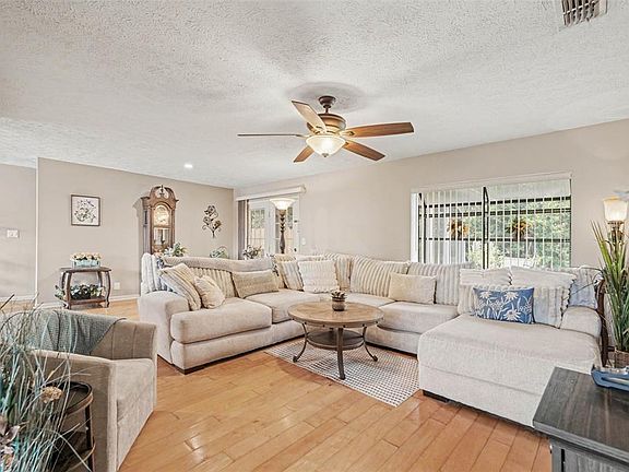 4th image of 5623 CARIE COURT
