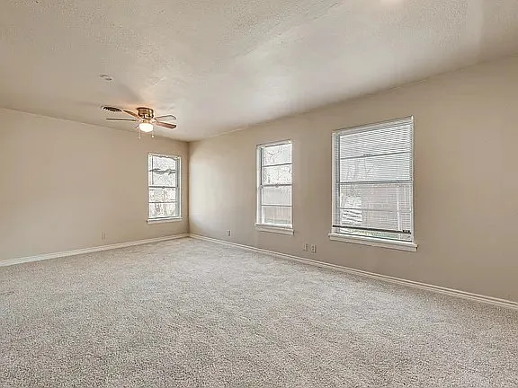 165 Eisenhower Blvd #A — Photo 12