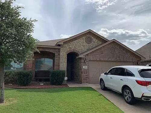 421 Commonwealth Dr Photo 1