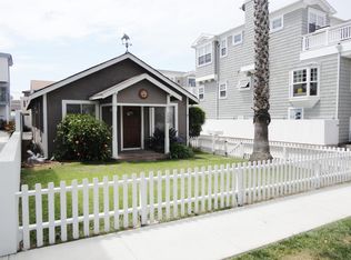 1064 7th St, Hermosa Beach, CA 90254