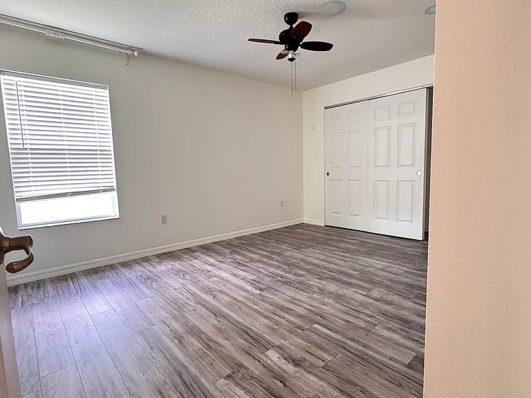 9944 Chorlton Cir — Photo 11