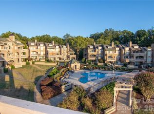 646 Portside Dr, Davidson, NC 28036