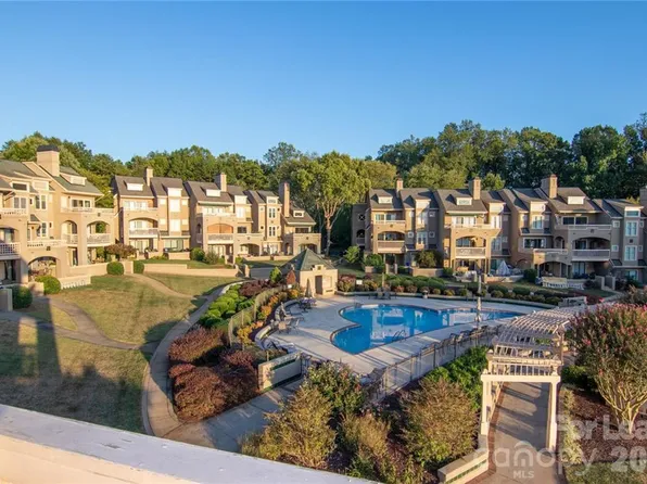 646 Portside Dr, Davidson, NC 28036