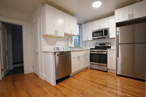 6 Camelot Ct Photo 1
