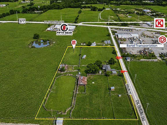4th image of 3800 Dr Griffin Rd #8
