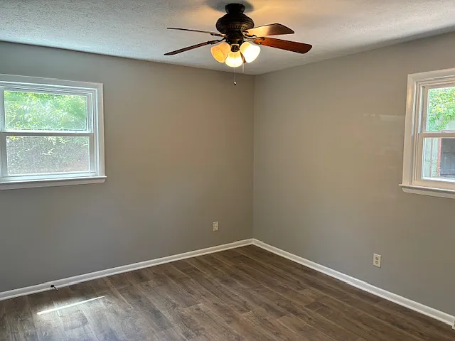 7 Village Park Dr — Photo 19