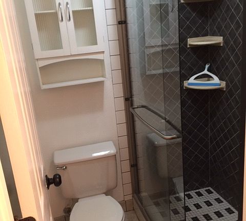 WALK IN SHOWER