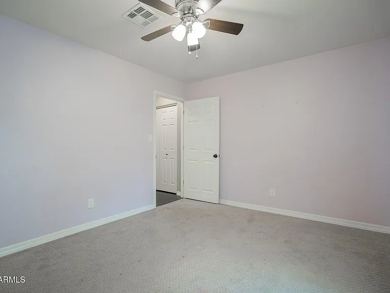 16006 S 39th St — Photo 16